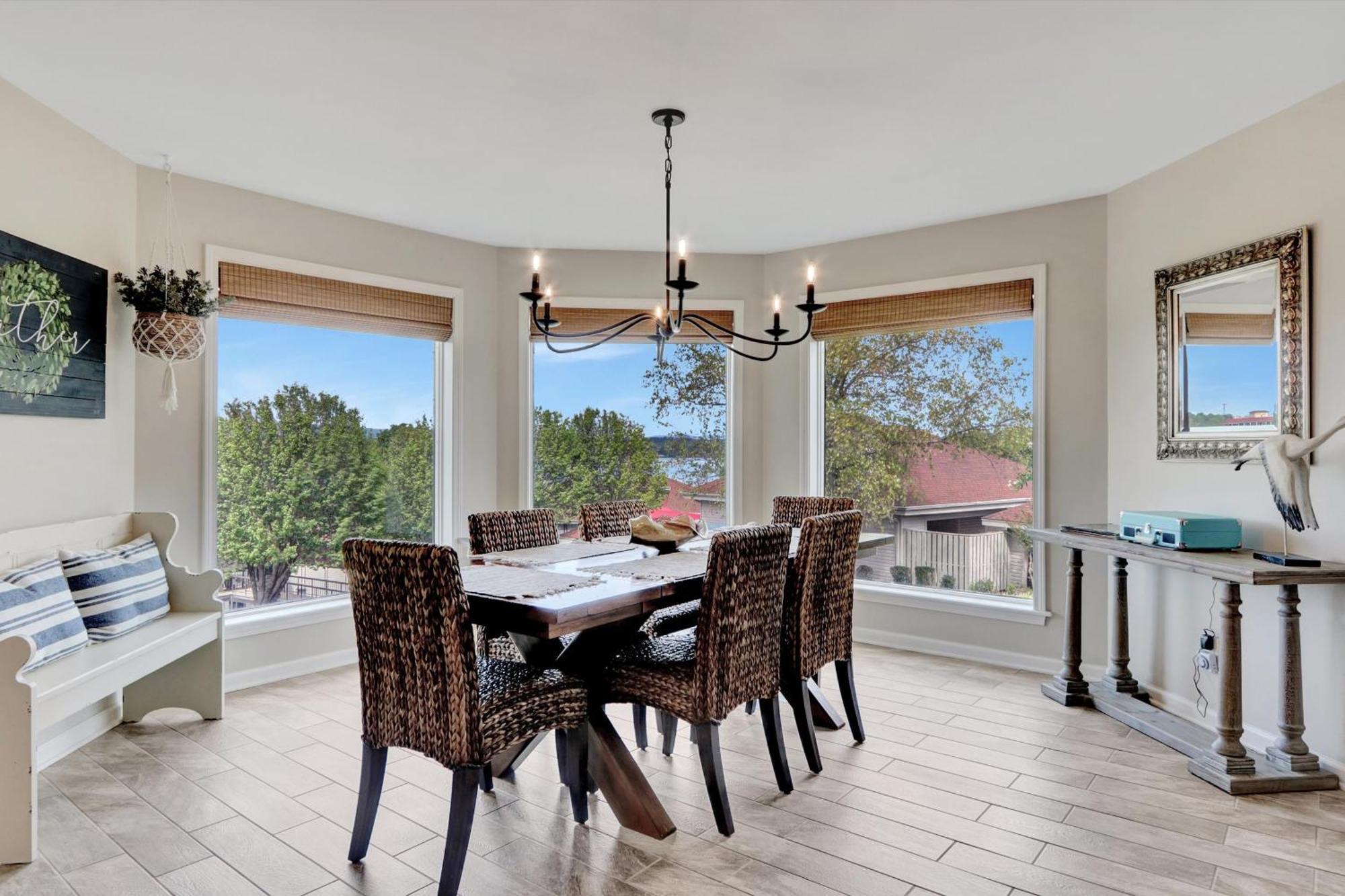 Lakefront With Pool Access! Apartamento Hot Springs
